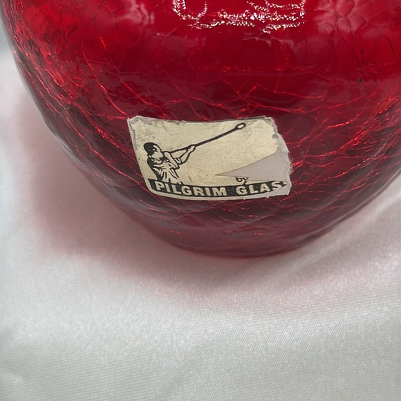Pilgrim Glass; Red Crackle Hlass with a Clear Glass Handle. - Picture 3 of 5